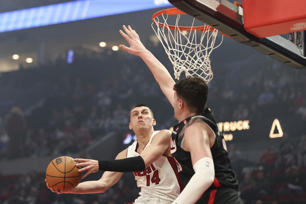 被哈兰德在 被哈兰德在