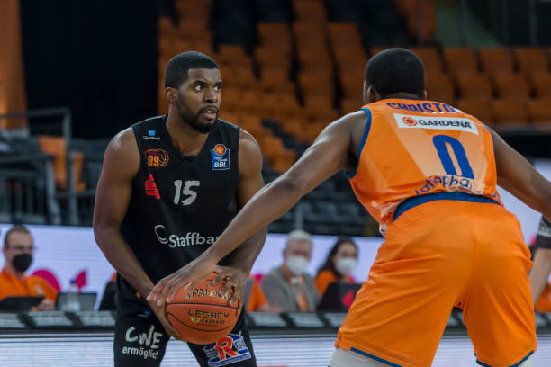 加纳乔加盟 加纳乔加盟