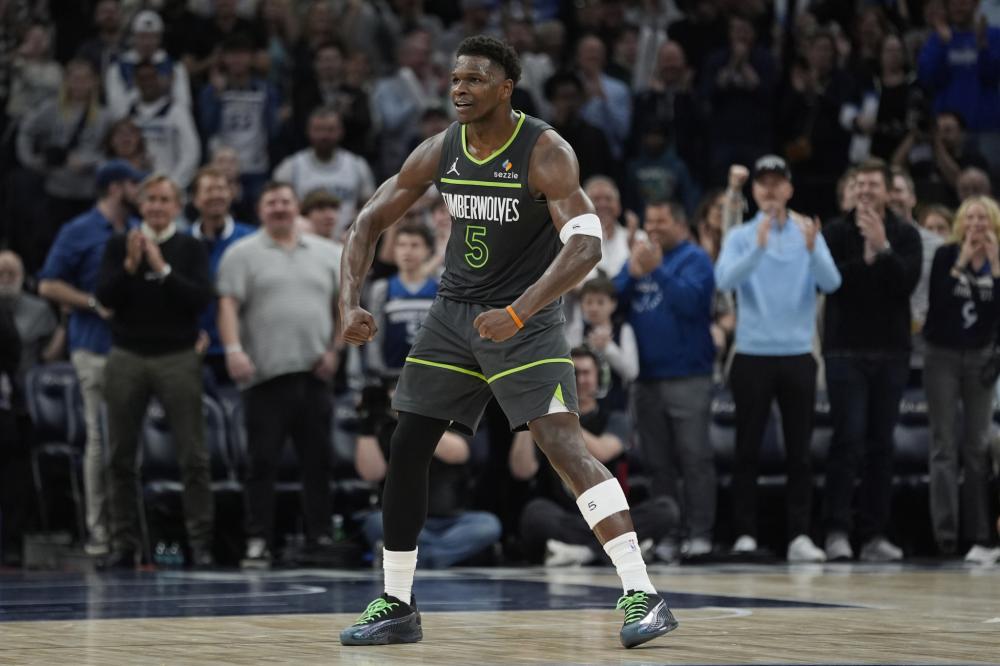 球队调整 球队调整