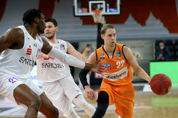 期内也曾多 期内也曾多